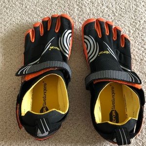Vibram five finger Men’s shoes